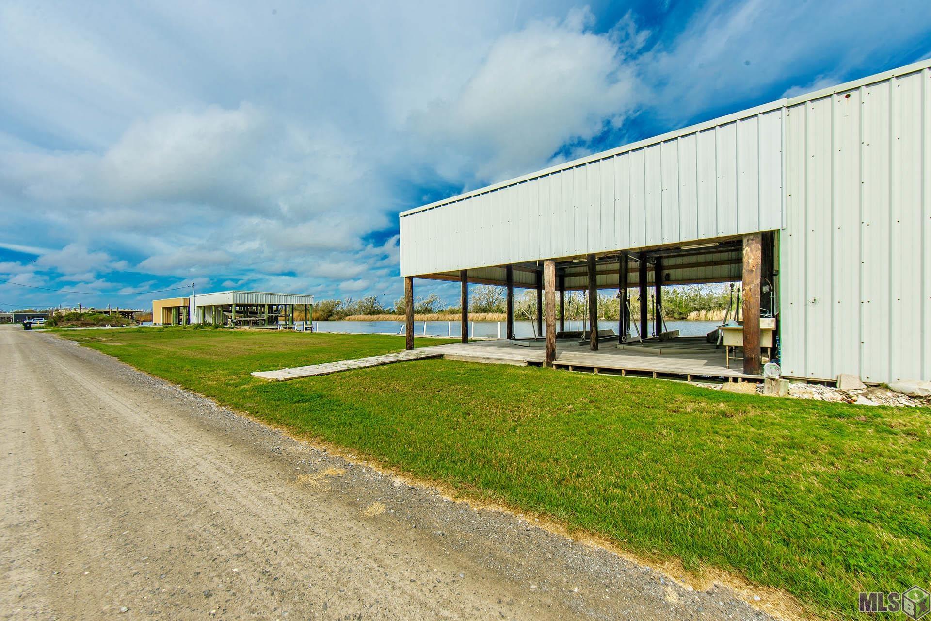 3365 Bayou Dularge Road Theriot, LA 70397 - Photo 3 of 19