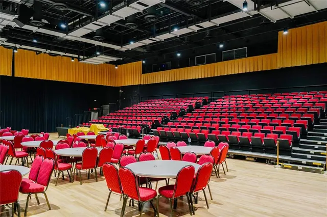 $220,000 | 2046 Inverness Greens Drive, Unit 2046, Sun City Center, FL 33573