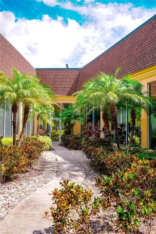 $220,000 | 2046 Inverness Greens Drive, Unit 2046, Sun City Center, FL 33573