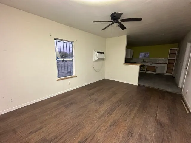 $69,900 | 902 Burleson Street, George West, TX 78022