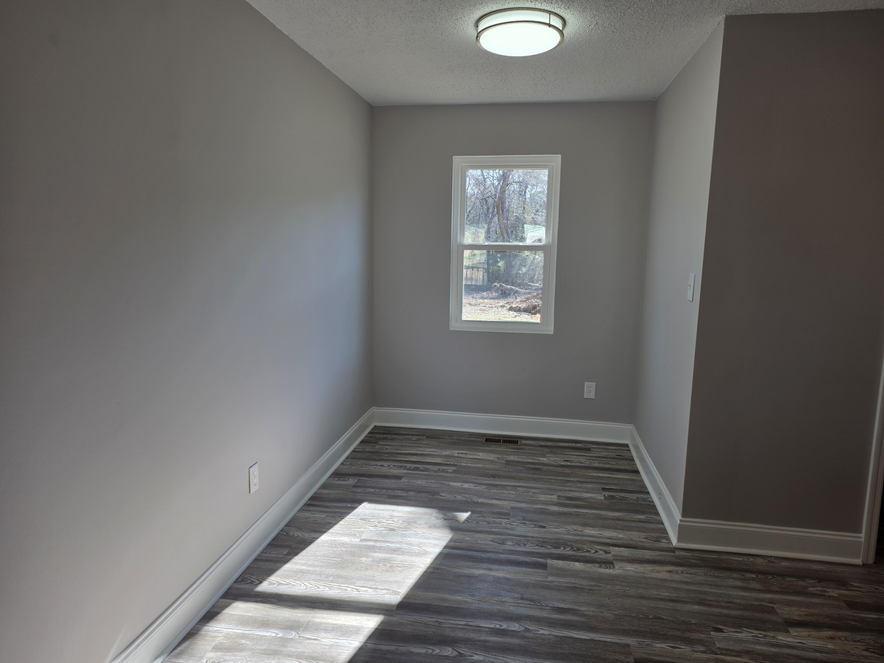 6108 Ramsey Road, Unit B Harrison, TN 37341 - Photo 25 of 32 20260120_142612