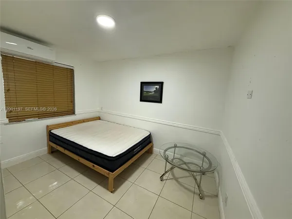 $1,600 | 2021 Wilmington Street, Unit B, Opa-Locka, FL 33054