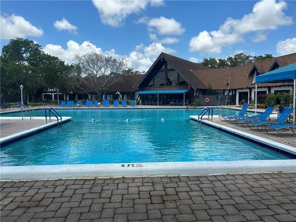 $1,590 | 3690 Inverrary Drive, Unit 3S, Lauderhill, FL 33319