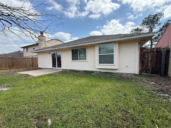 $1,950 | 10722 Sashay Drive, Houston, TX 77099