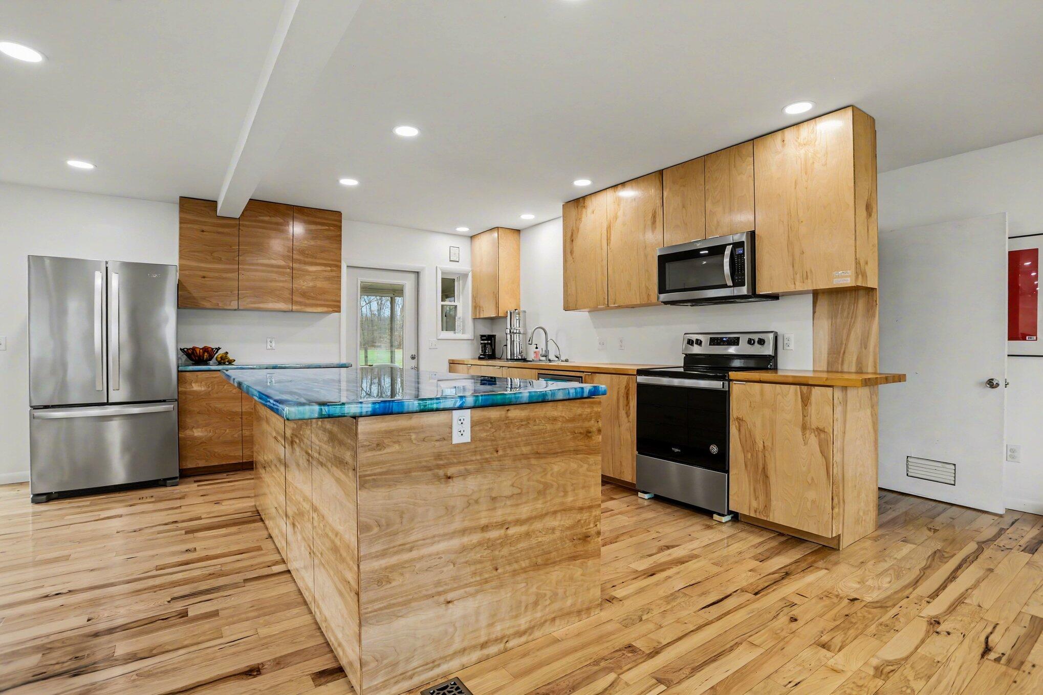 1771 Burton Road Niles, MI 49120 - Photo 11 of 54 1771_11_Kitchen_GreatRoom