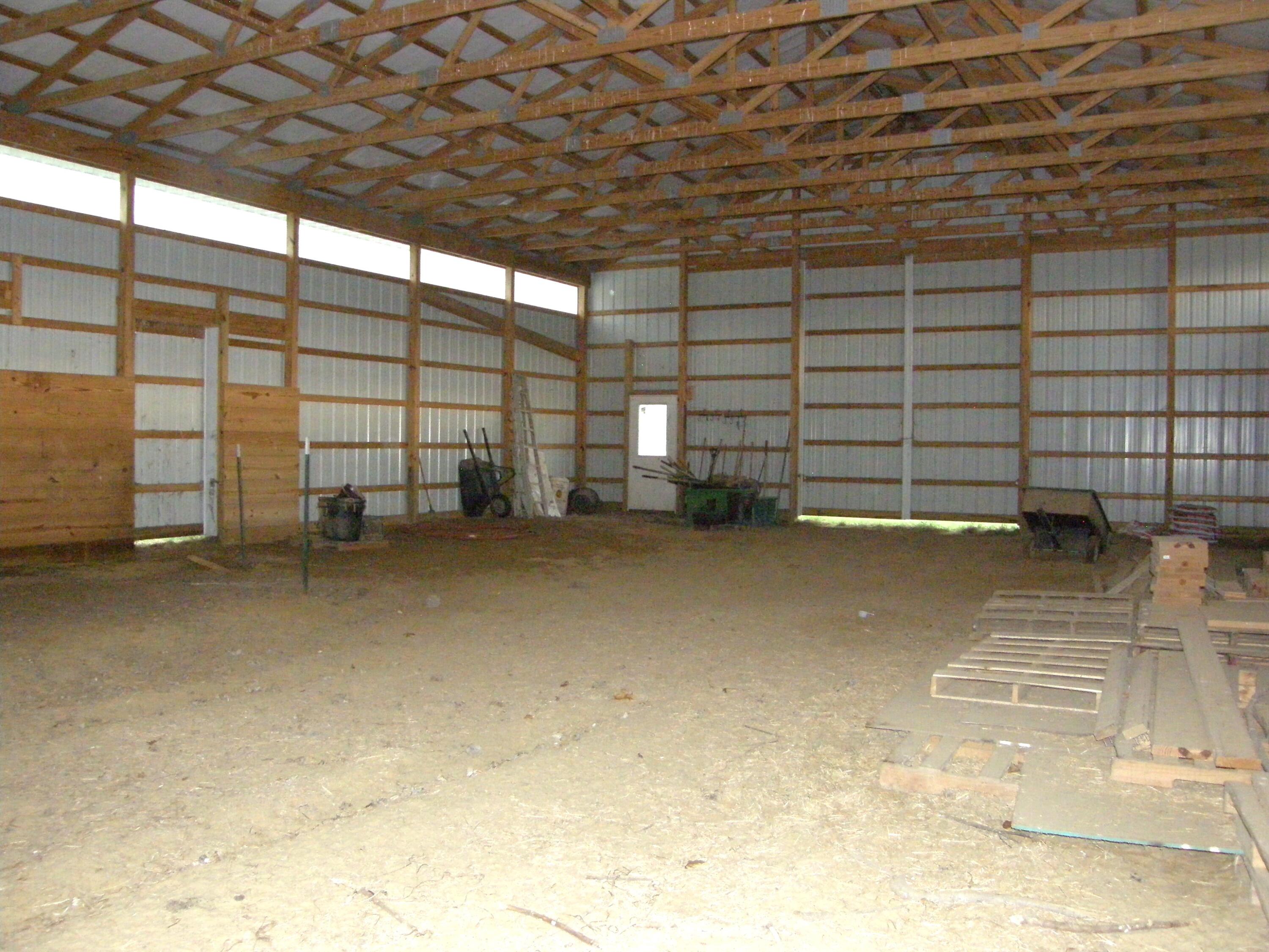1771 Burton Road Niles, MI 49120 - Photo 42 of 54 1771_42_PoleBarn_Inside