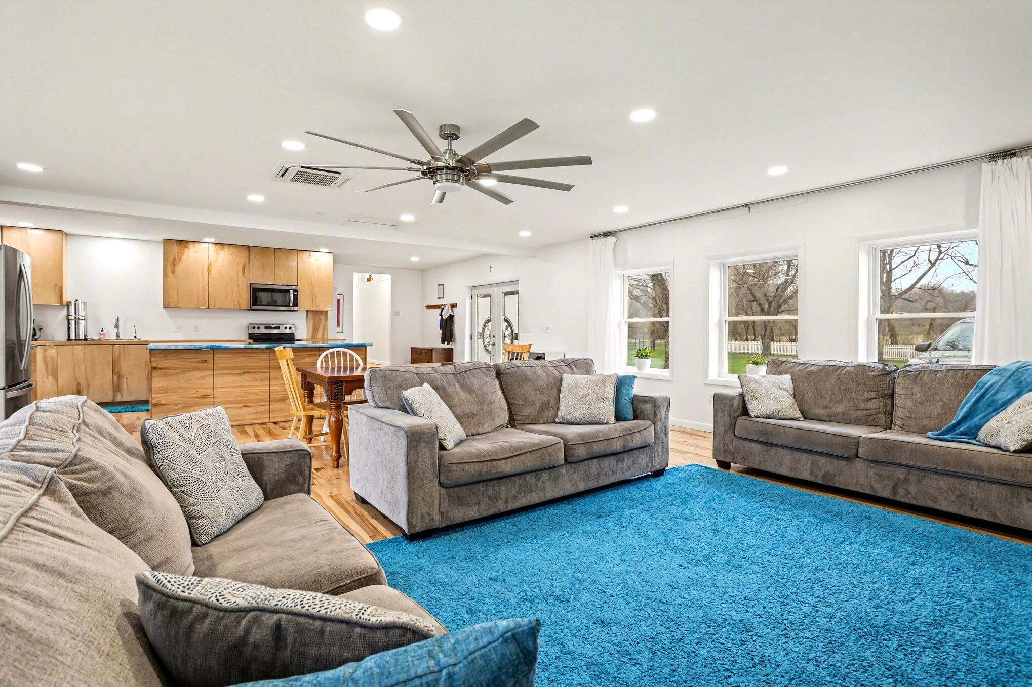 1771 Burton Road Niles, MI 49120 - Photo 9 of 54 1771_9_GreatRoom