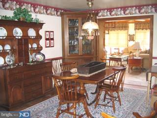 1792 West Doe Run Road Unionville, PA 19348 - Photo 5 of 6