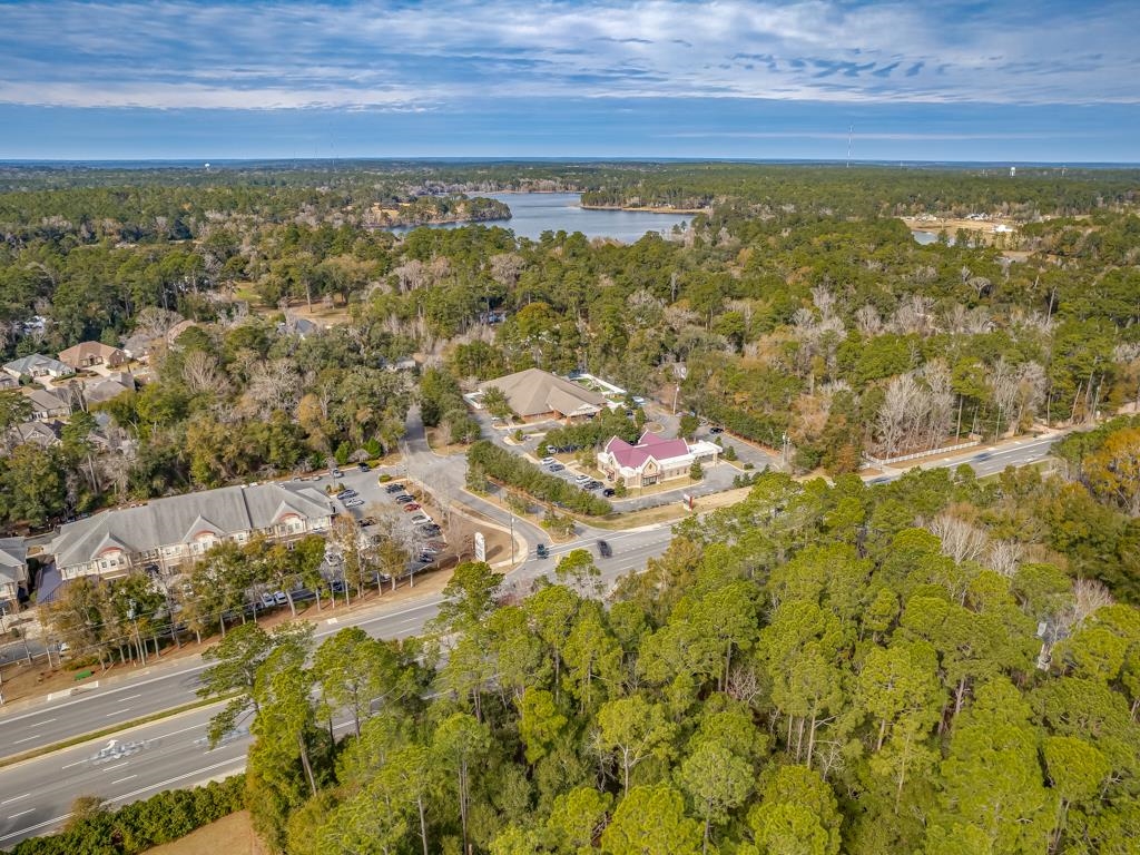 6275 Thomasville Road Tallahassee, FL 32309 - Photo 2 of 22