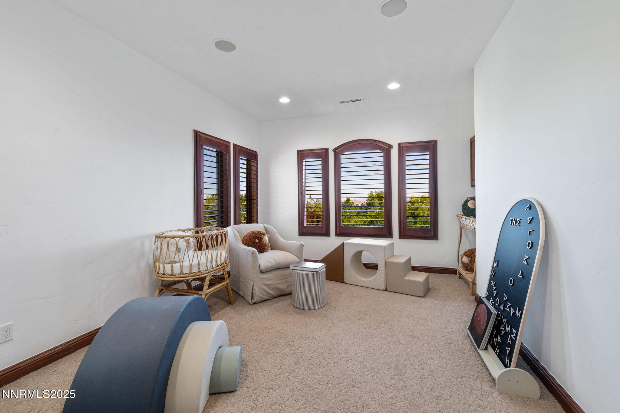 12900 Silver Wolf Road Reno, NV 89511 - Photo 26 of 51 a living room with furniture and a large window