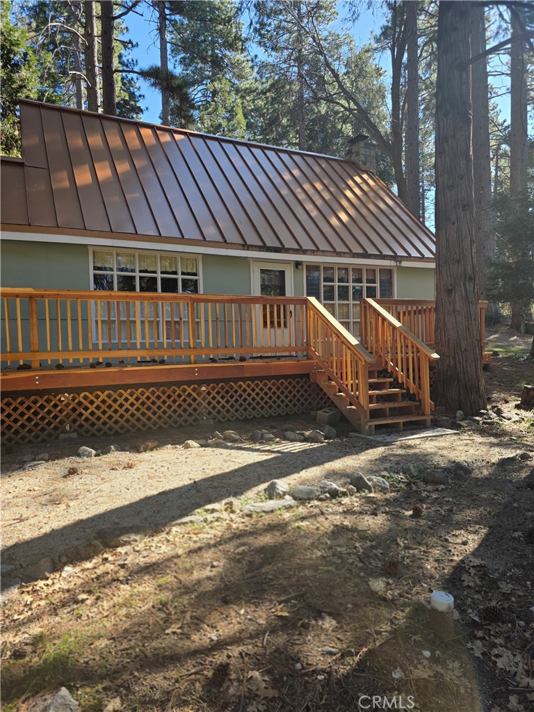 52745 Sylvan Way Idyllwild, CA 92549 - Photo 4 of 31 a view of a house with a yard