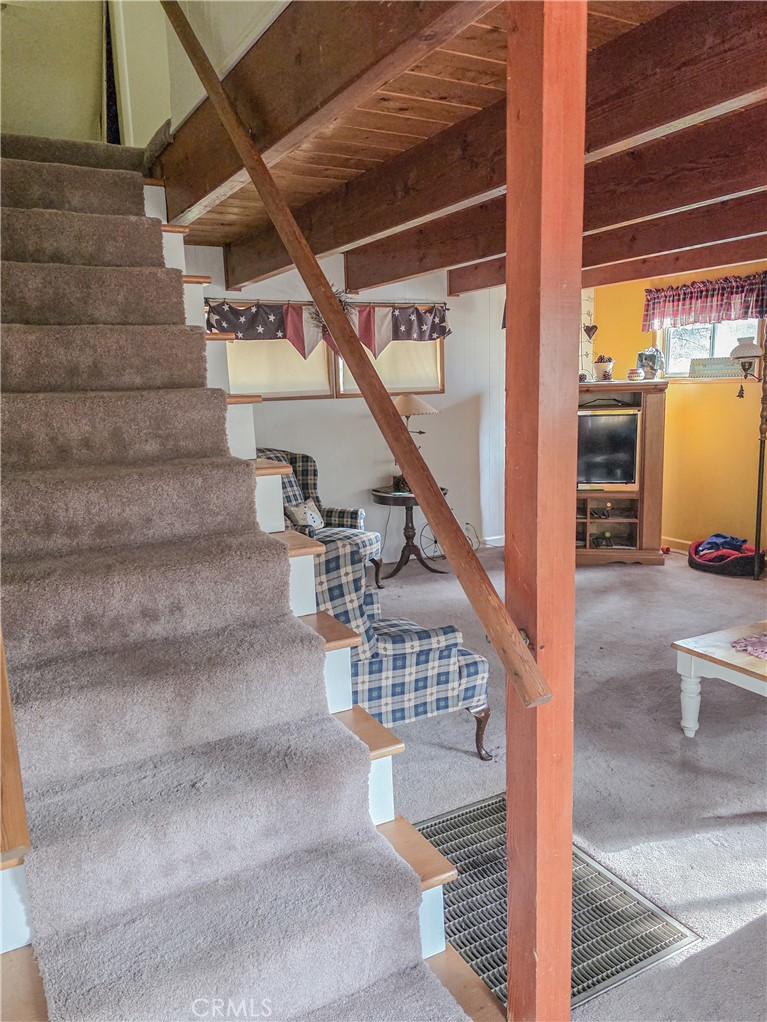 52745 Sylvan Way Idyllwild, CA 92549 - Photo 9 of 31 a view of entryway and hall