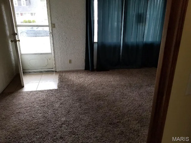 $30,000 | 624 Royal Heights Road, Belleville, IL 62226