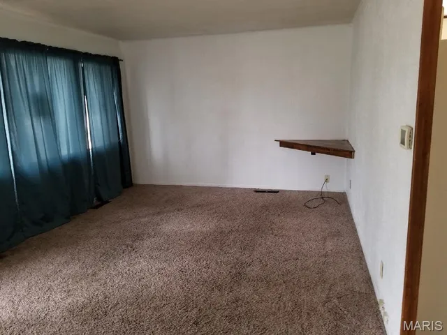 $30,000 | 624 Royal Heights Road, Belleville, IL 62226