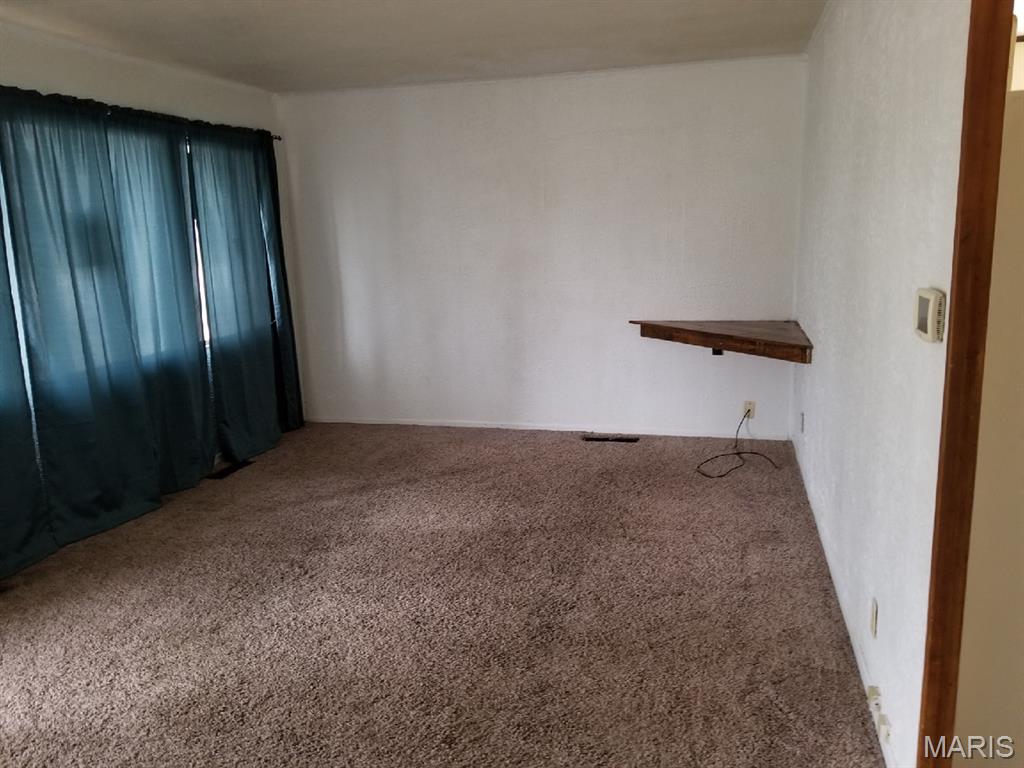 624 Royal Heights Road Belleville, IL 62226 - Photo 5 of 25