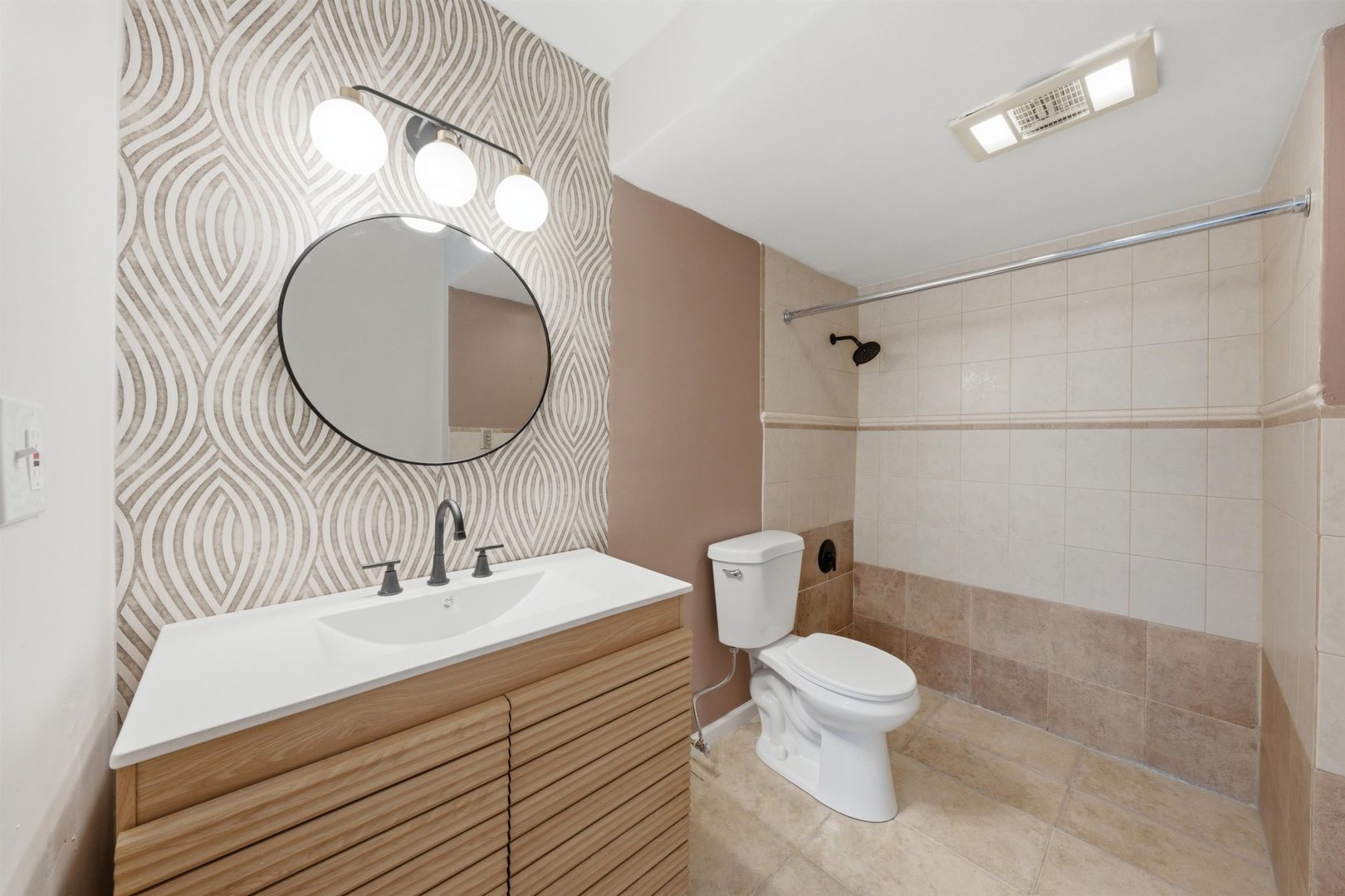 2772 East 75th Street, Unit 2GS Chicago, IL 60649 - Photo 17 of 22