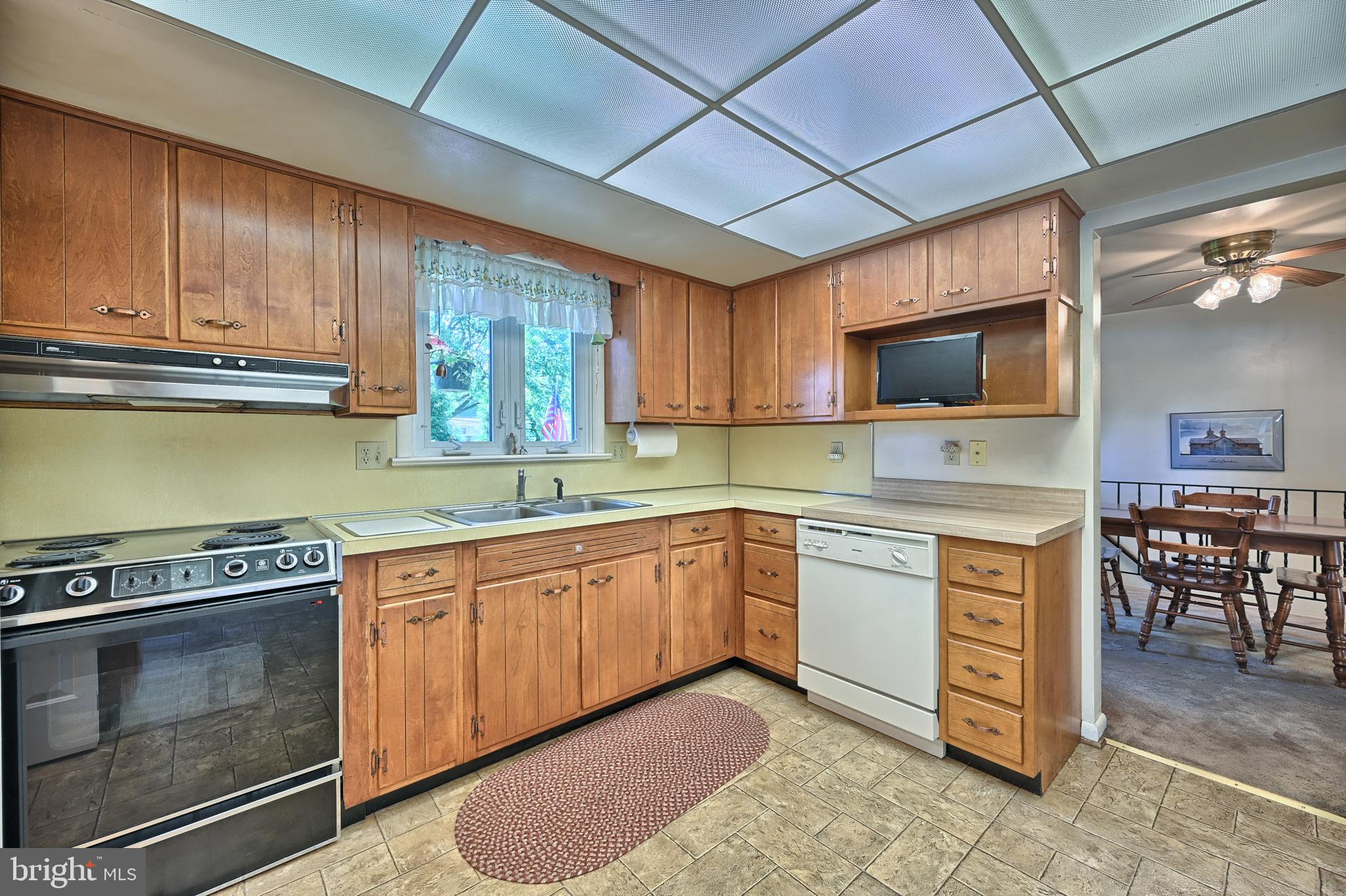 466 Revere Road Lancaster, PA 17601 - Photo 17 of 31 Gallery Image 17