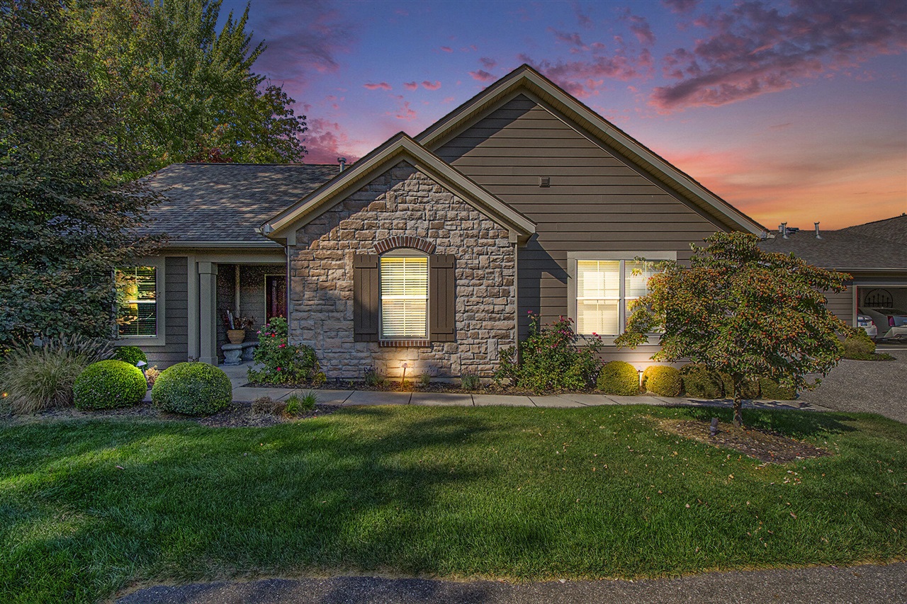 993 Bridge Walk Court Southeast, Unit 119 Ada, MI 49301 - Photo 2 of 20