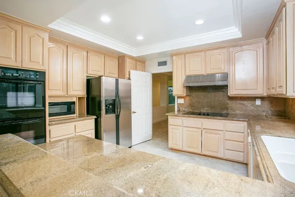 $8,995 | 99 Ocean Vista, Newport Beach, CA 92660