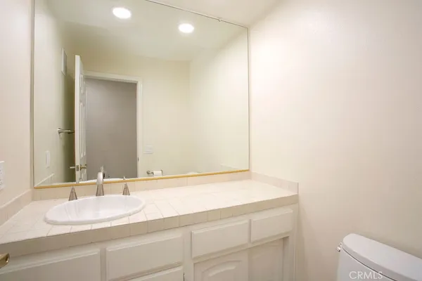 $8,995 | 99 Ocean Vista, Newport Beach, CA 92660