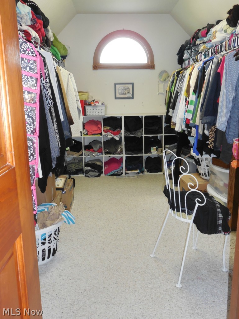 2334 Hunters Ridge Youngstown, OH 44512 - Photo 23 of 25 Gallery Image 23