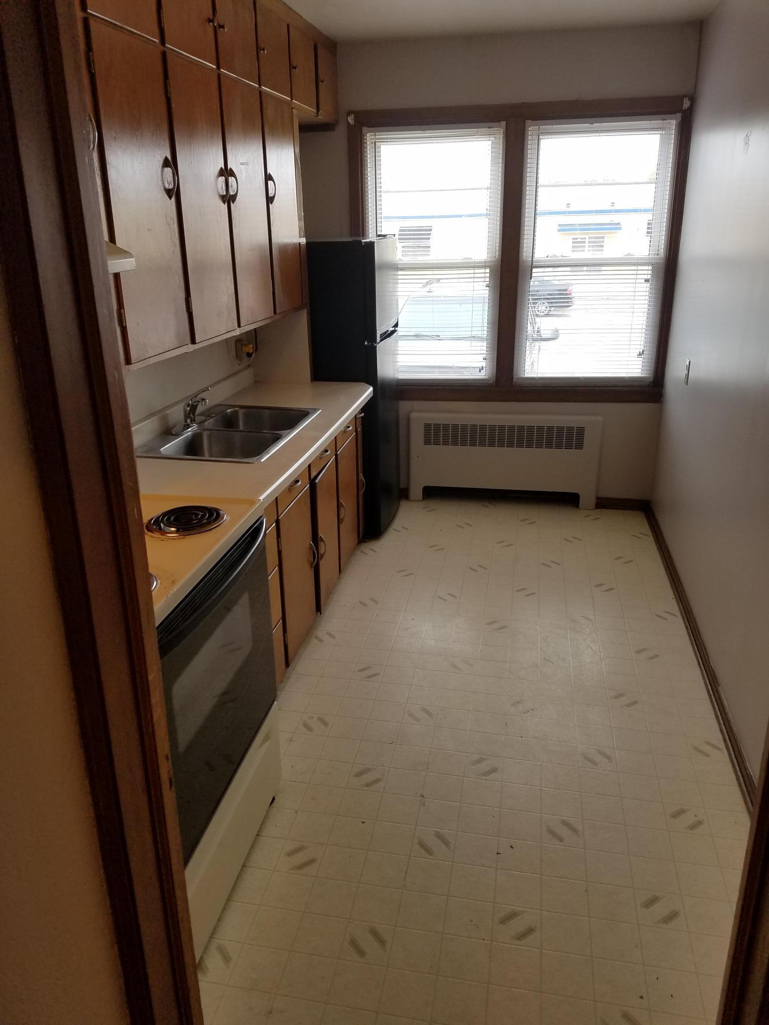 104 1st Street Southwest Austin, MN 55912 - Photo 17 of 57