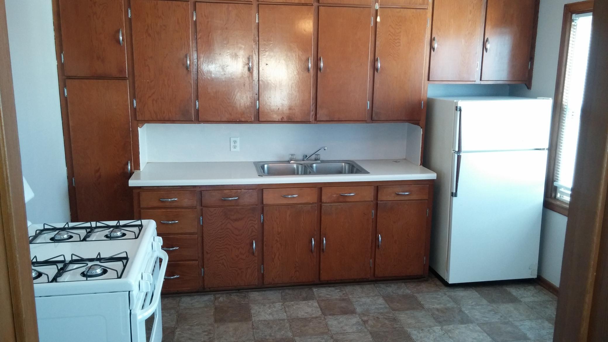 104 1st Street Southwest Austin, MN 55912 - Photo 21 of 57