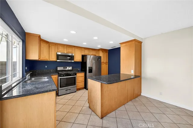 $1,250,000 | 7685 East Calle Durango, Anaheim, CA 92808