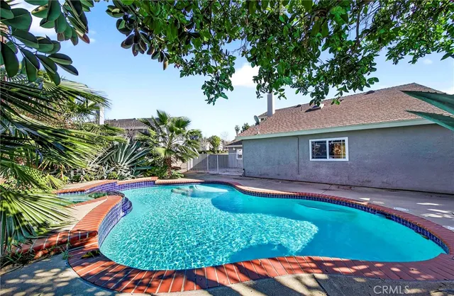 $1,250,000 | 7685 East Calle Durango, Anaheim, CA 92808