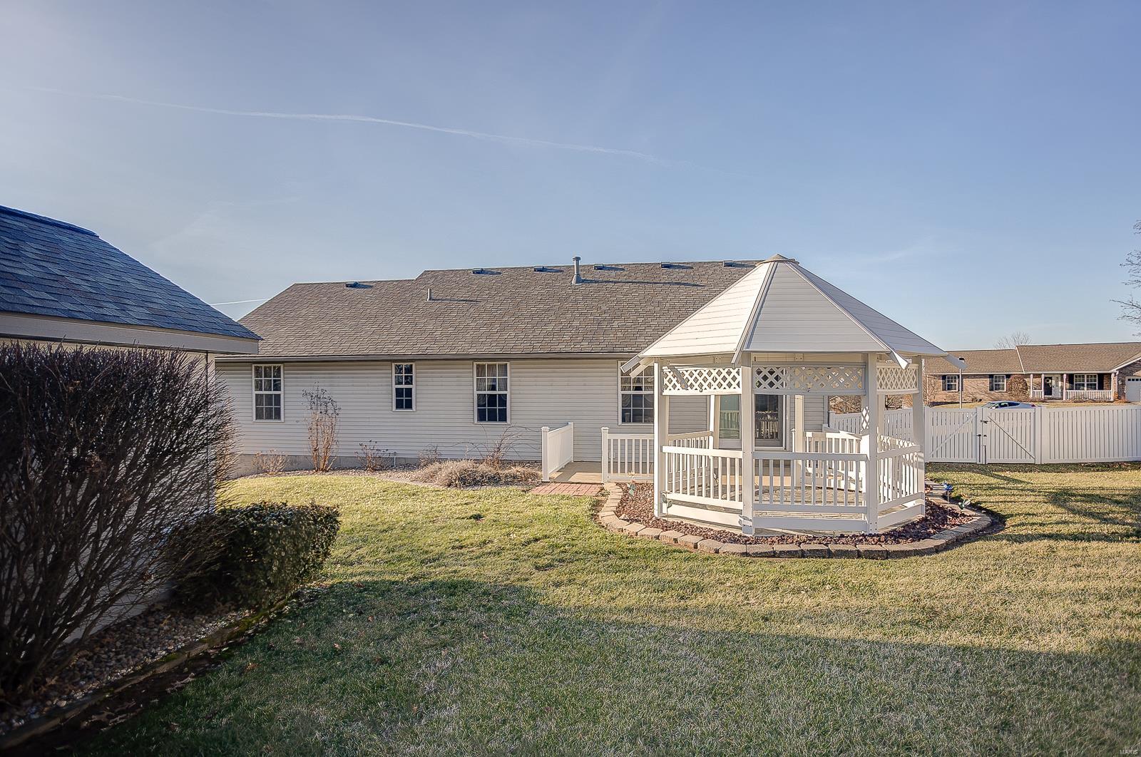 4 Spring Terrace Court Columbia, IL 62236 - Photo 46 of 50 Gallery Image 46