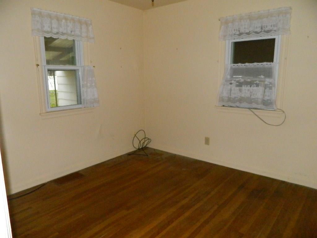 1412 Amherst Road Springfield, OH 45504 - Photo 9 of 23 Gallery Image 9