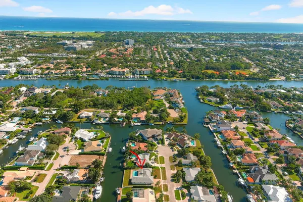 $2,700,000 | 2185 Carib Circle, Palm Beach Gardens, FL 33410