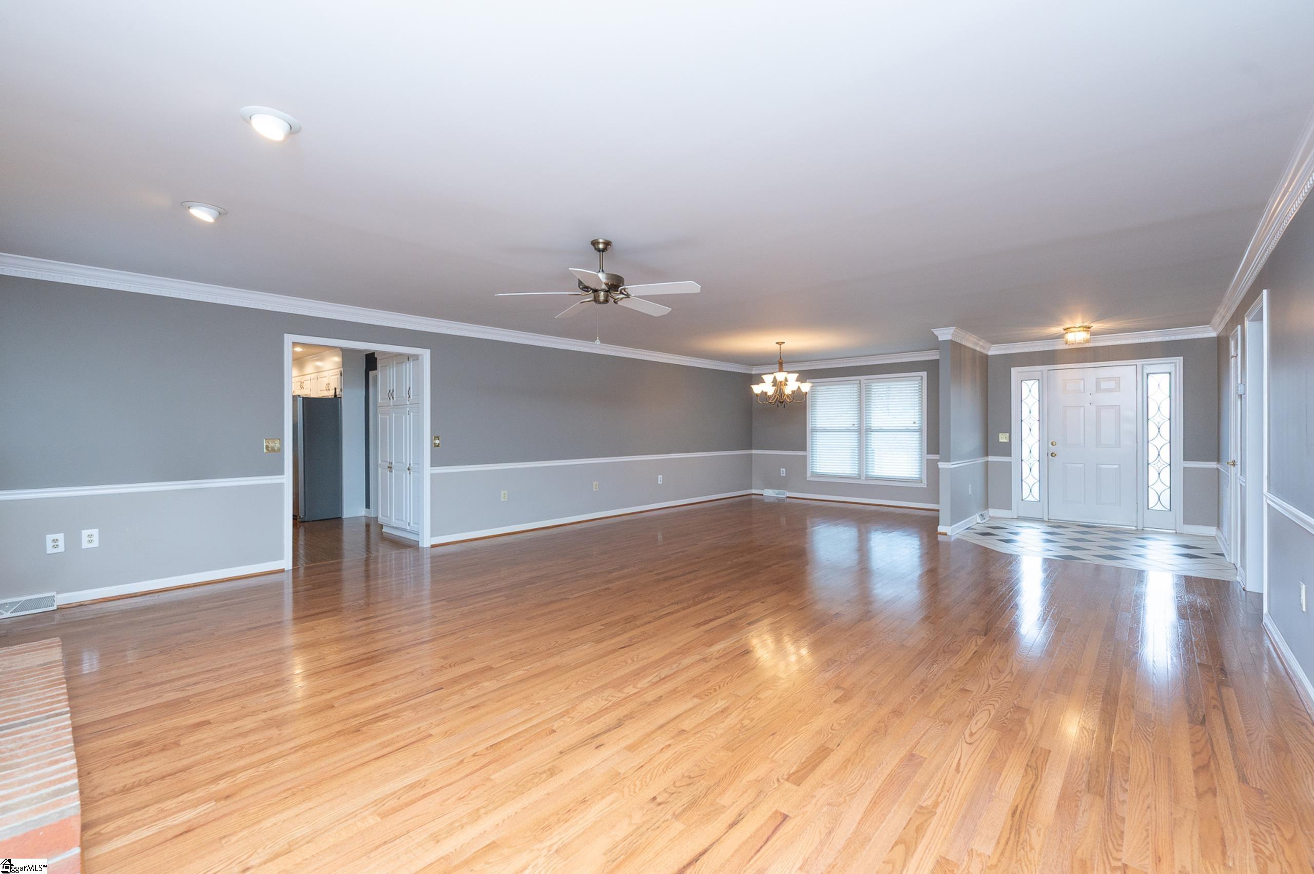 109 River Oaks Road Greer, SC 29650 - Photo 11 of 38