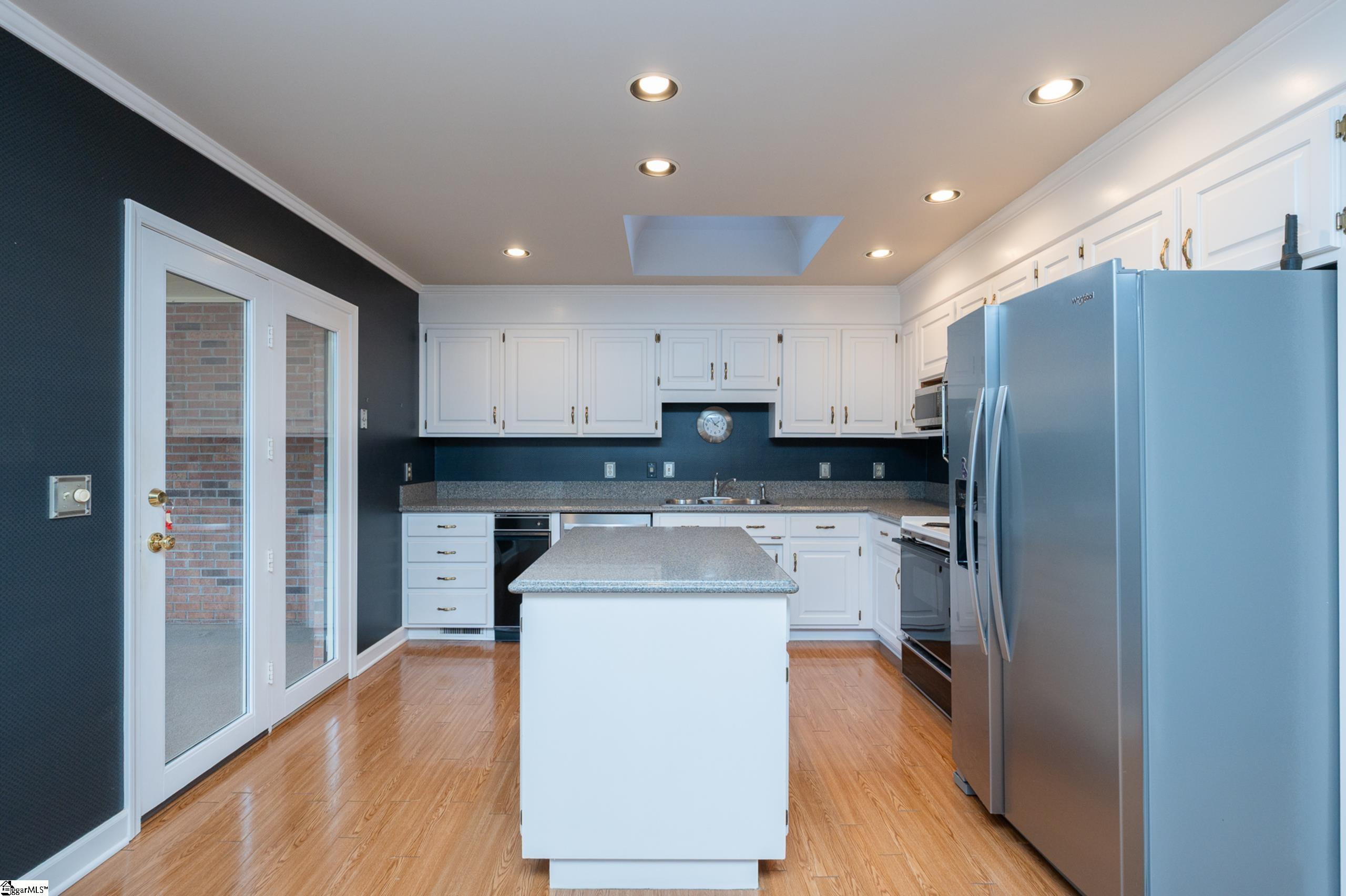 109 River Oaks Road Greer, SC 29650 - Photo 19 of 38