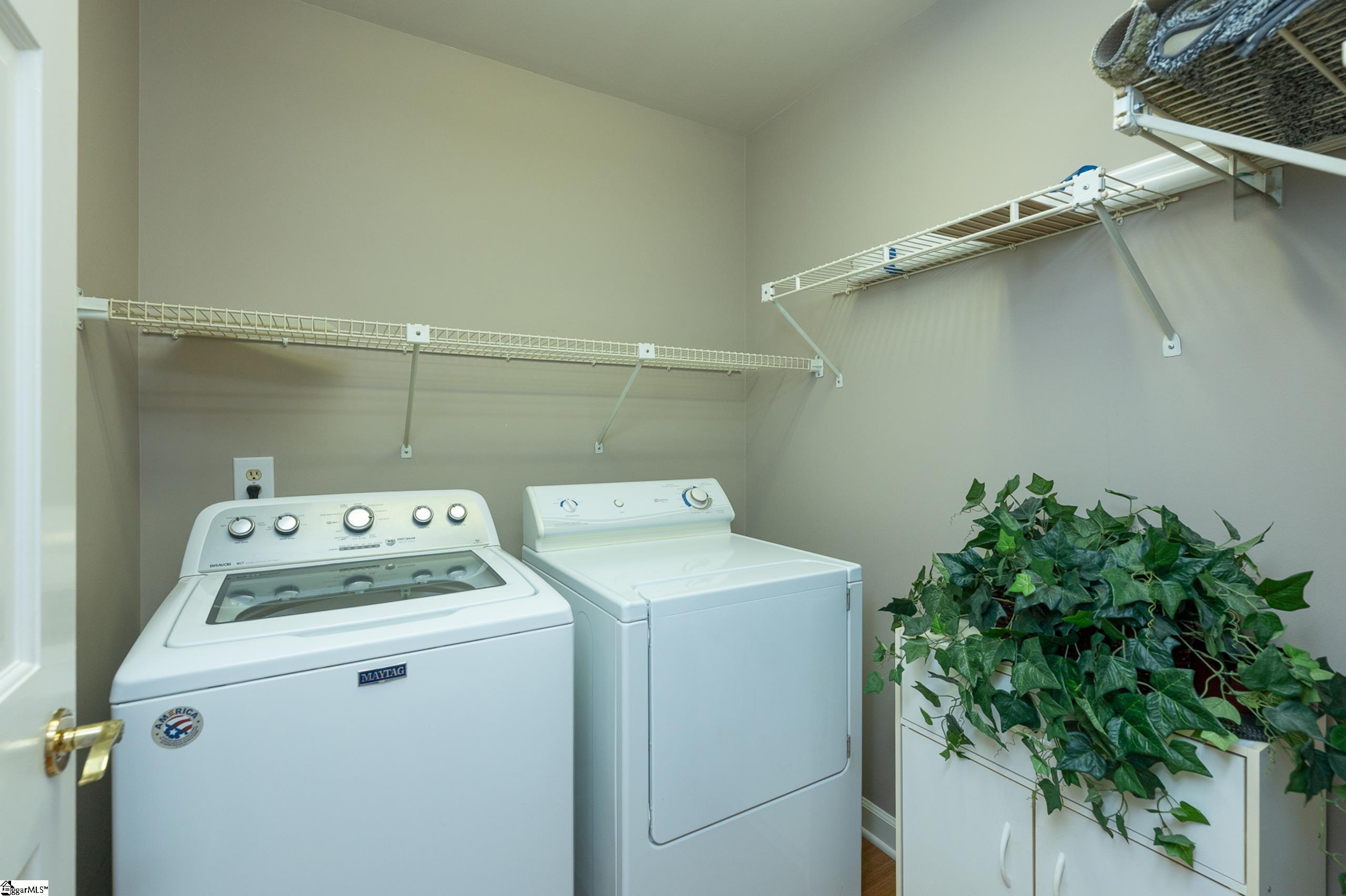 109 River Oaks Road Greer, SC 29650 - Photo 2 of 38