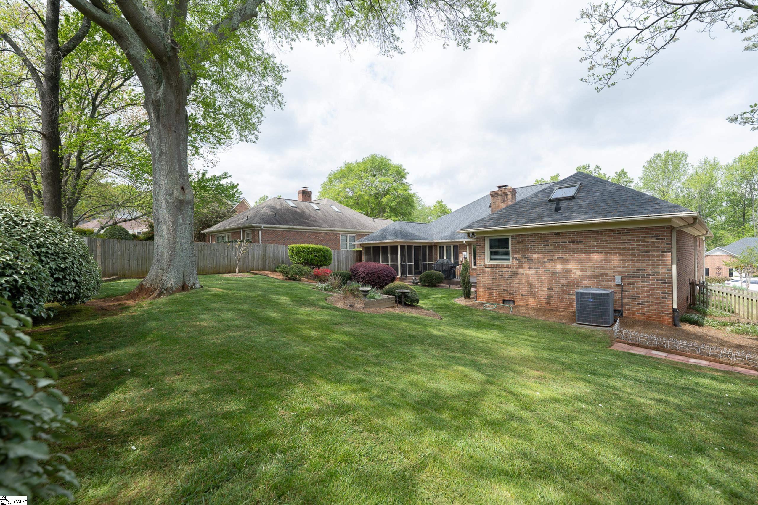 109 River Oaks Road Greer, SC 29650 - Photo 37 of 38