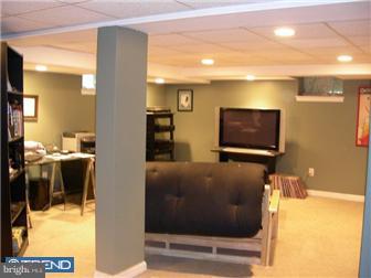 108 Decatur Road Havertown, PA 19083 - Photo 5 of 6