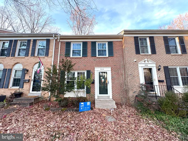 $3,000 | 2404 Albot Road, Reston, VA 20191