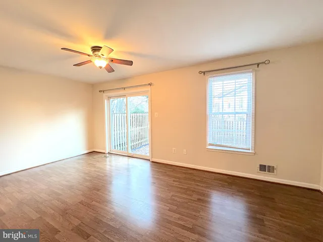 $3,000 | 2404 Albot Road, Reston, VA 20191