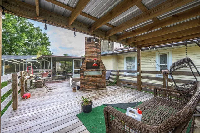 a view of a porch with furniture