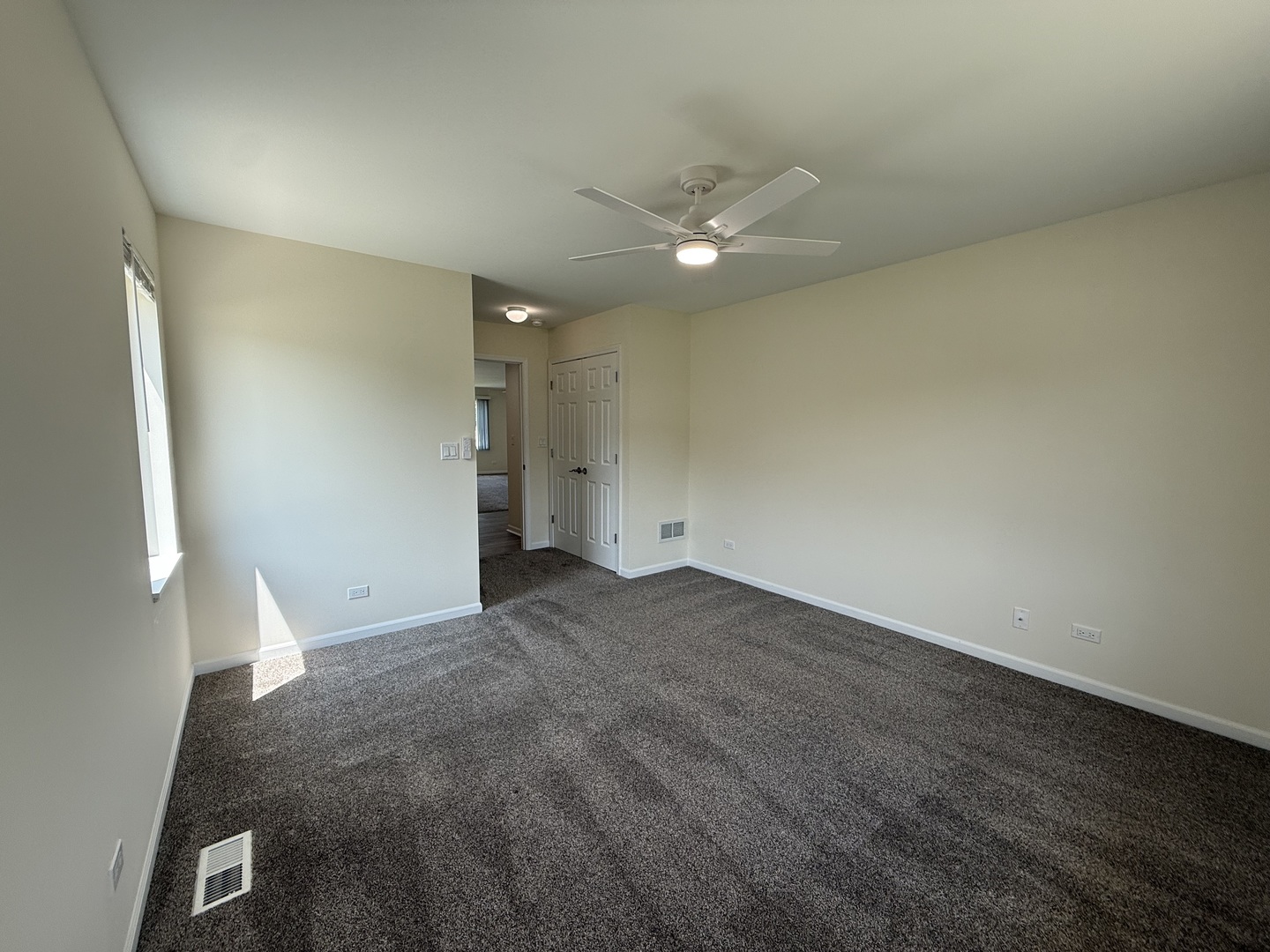 924 West Bergera Road Braidwood, IL 60408 - Photo 9 of 16