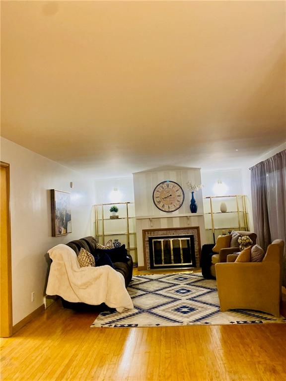 5125 Radnor Road Indianapolis, IN 46226 - Photo 3 of 26 Gallery Image 3