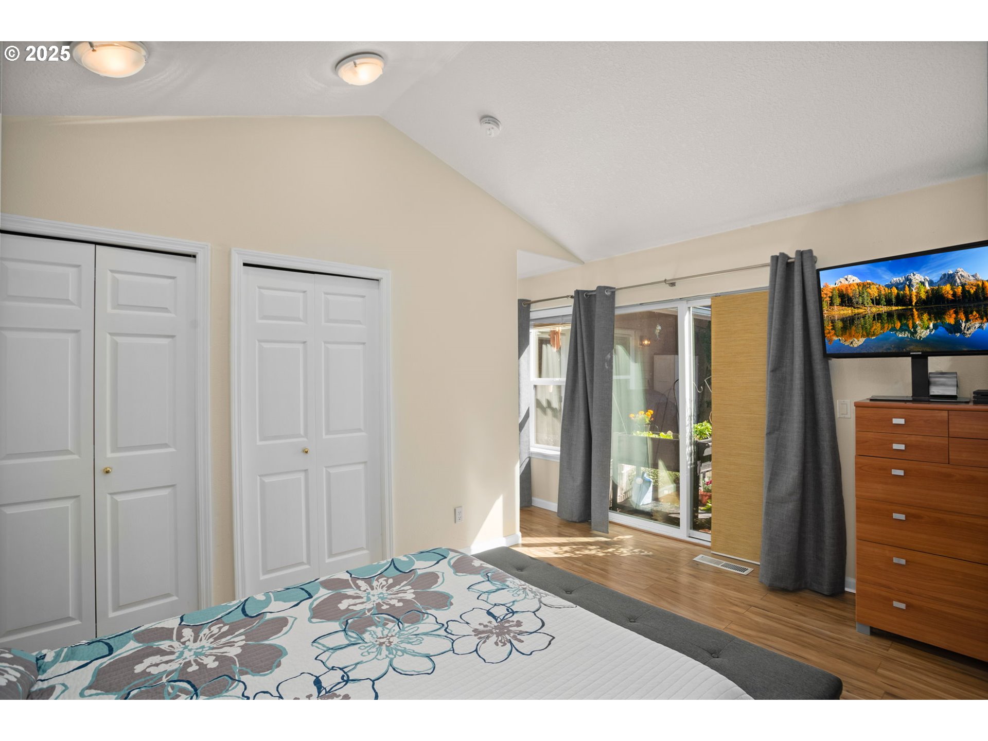 11325 Southwest Eucalyptus Place Portland, OR 97223 - Photo 12 of 28