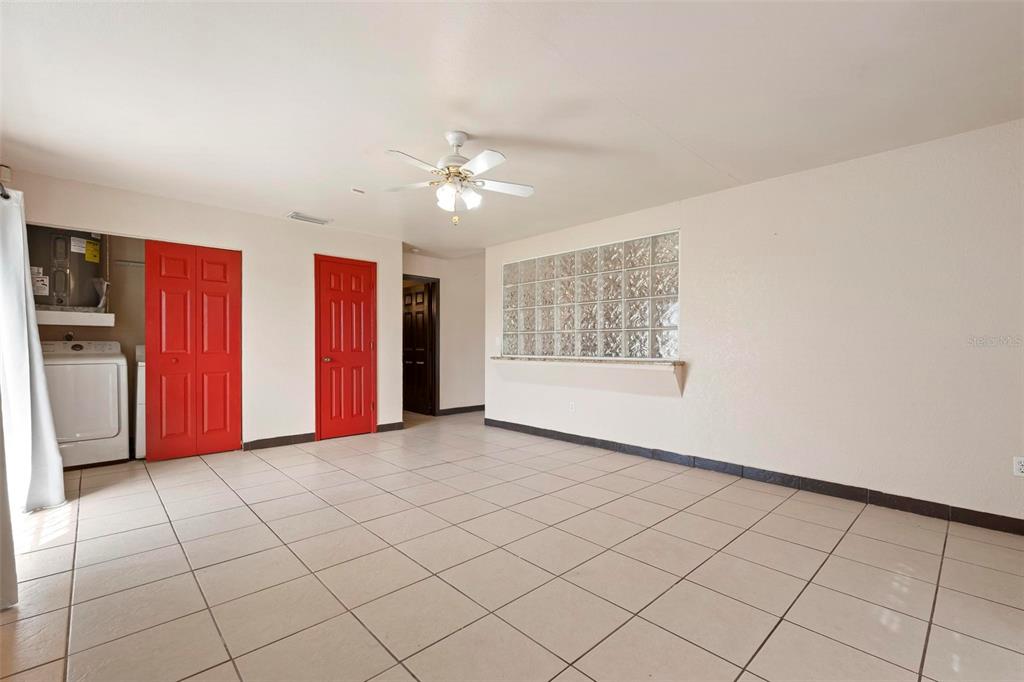 3092 Golfview Drive Wauchula, FL 33873 - Photo 19 of 41 a view of an empty room with a window