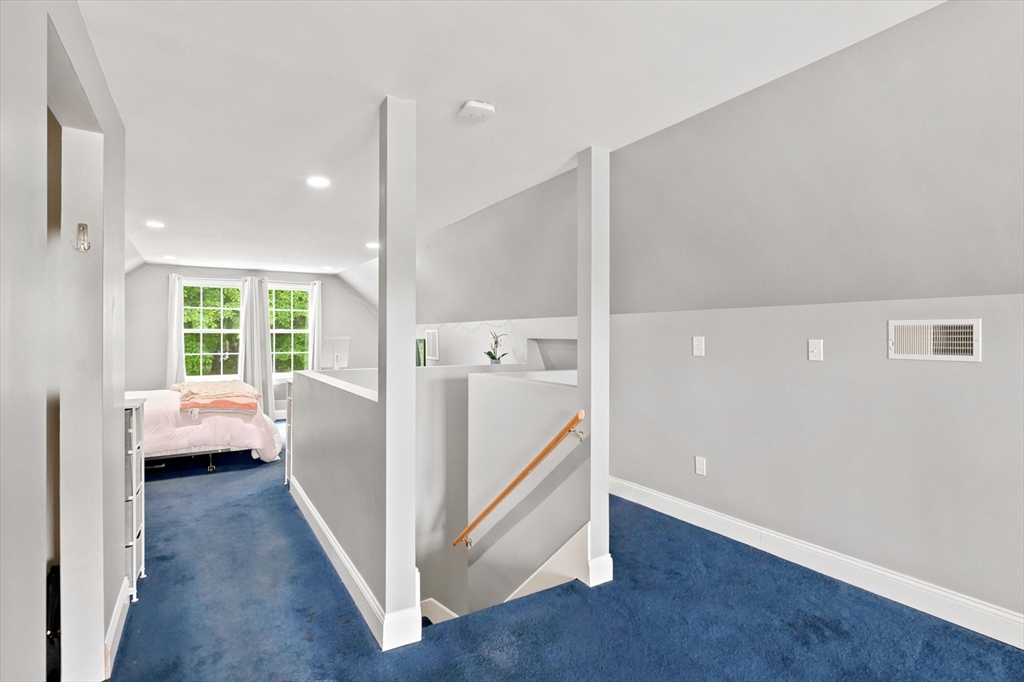 18 Rosegate Road Needham, MA 02494 - Photo 32 of 41