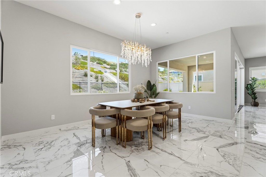 17721 Ridgeline Court Saugus, CA 91350 - Photo 23 of 75