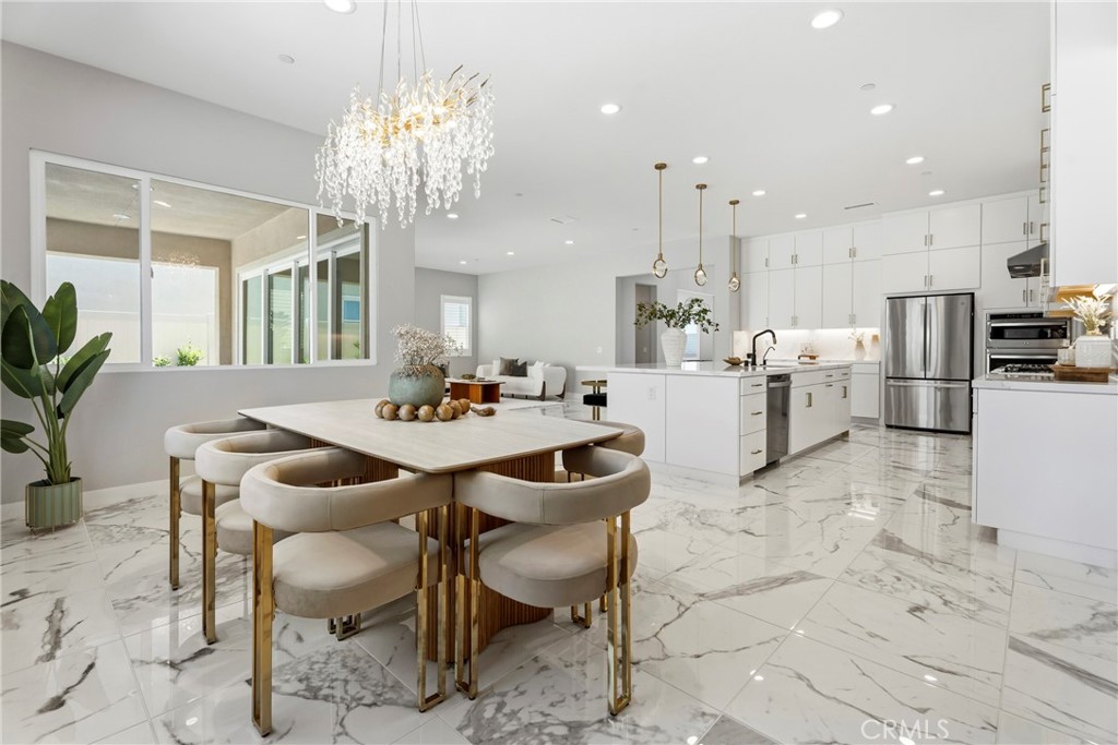 17721 Ridgeline Court Saugus, CA 91350 - Photo 24 of 75