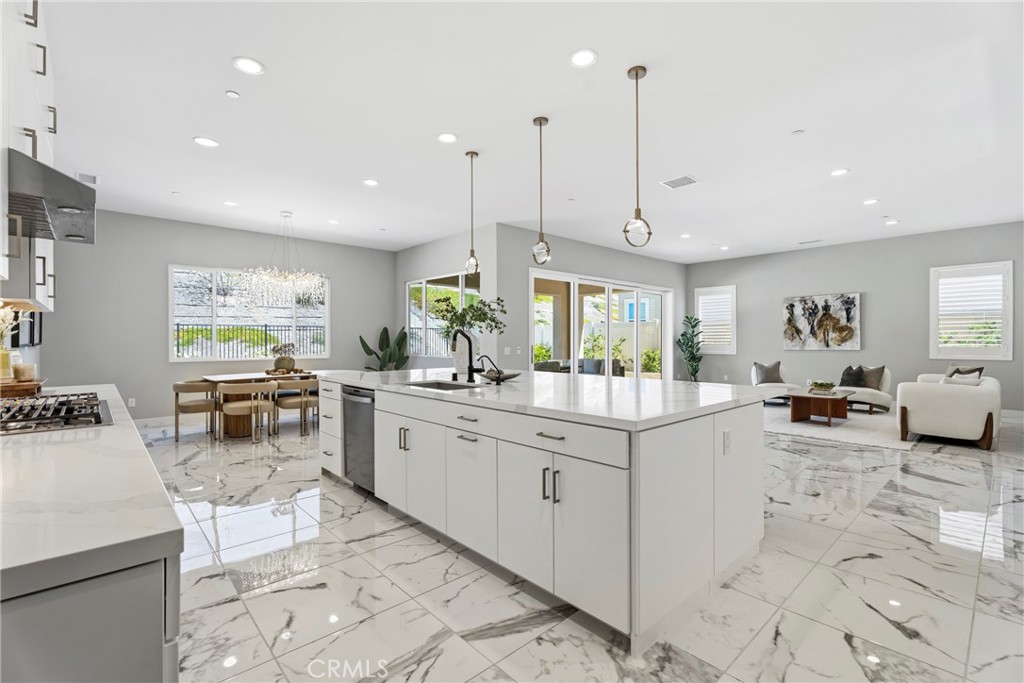 17721 Ridgeline Court Saugus, CA 91350 - Photo 29 of 75