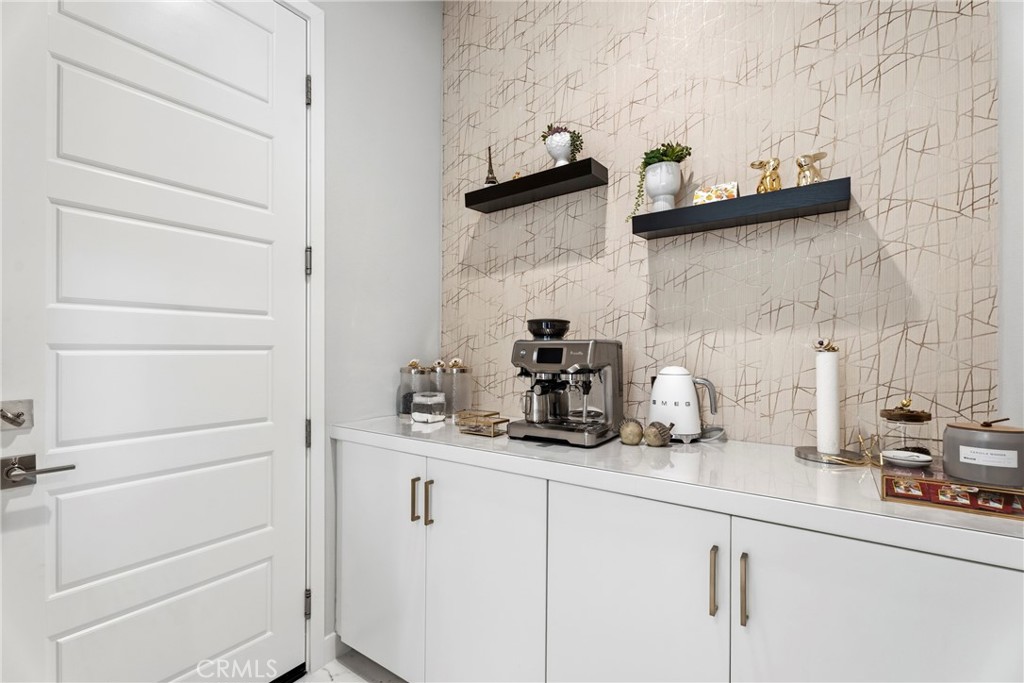 17721 Ridgeline Court Saugus, CA 91350 - Photo 30 of 75