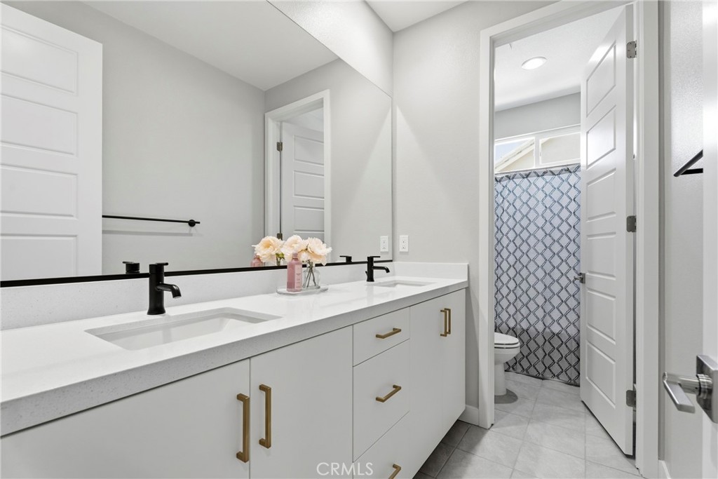 17721 Ridgeline Court Saugus, CA 91350 - Photo 53 of 75